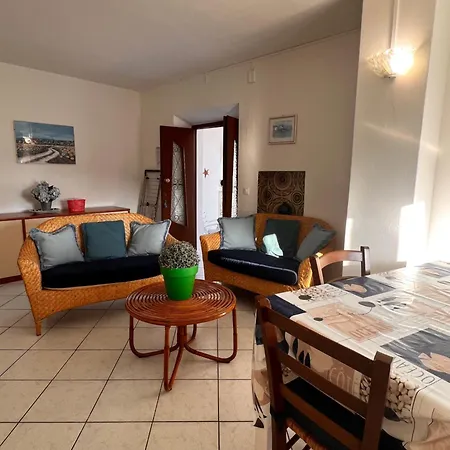 Apartment Anna Per Vacanza In Casale Di Charme *
