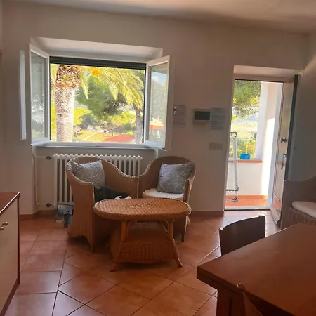 Apartment Anna Per Vacanza In Casale Di Charme