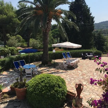 Anna Per Vacanza In Casale Di Charme