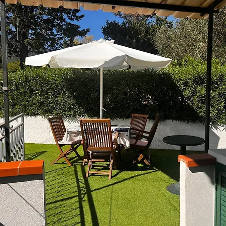 Anna Per Vacanza In Casale Di Charme Διαμέρισμα Marina di Campo