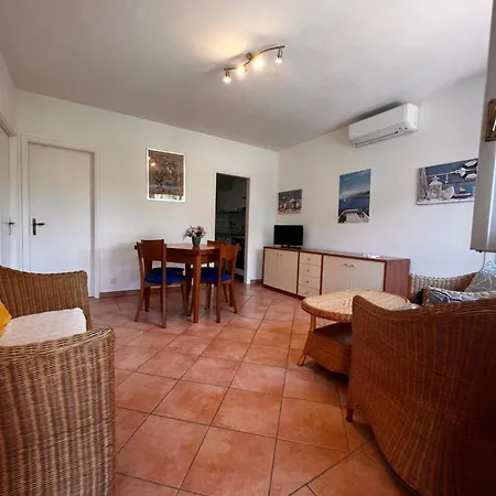 Anna Per Vacanza In Casale Di Charme Διαμέρισμα
