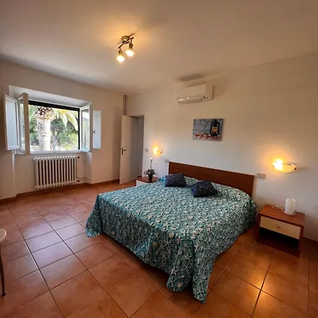 Anna Per Vacanza In Casale Di Charme Διαμέρισμα